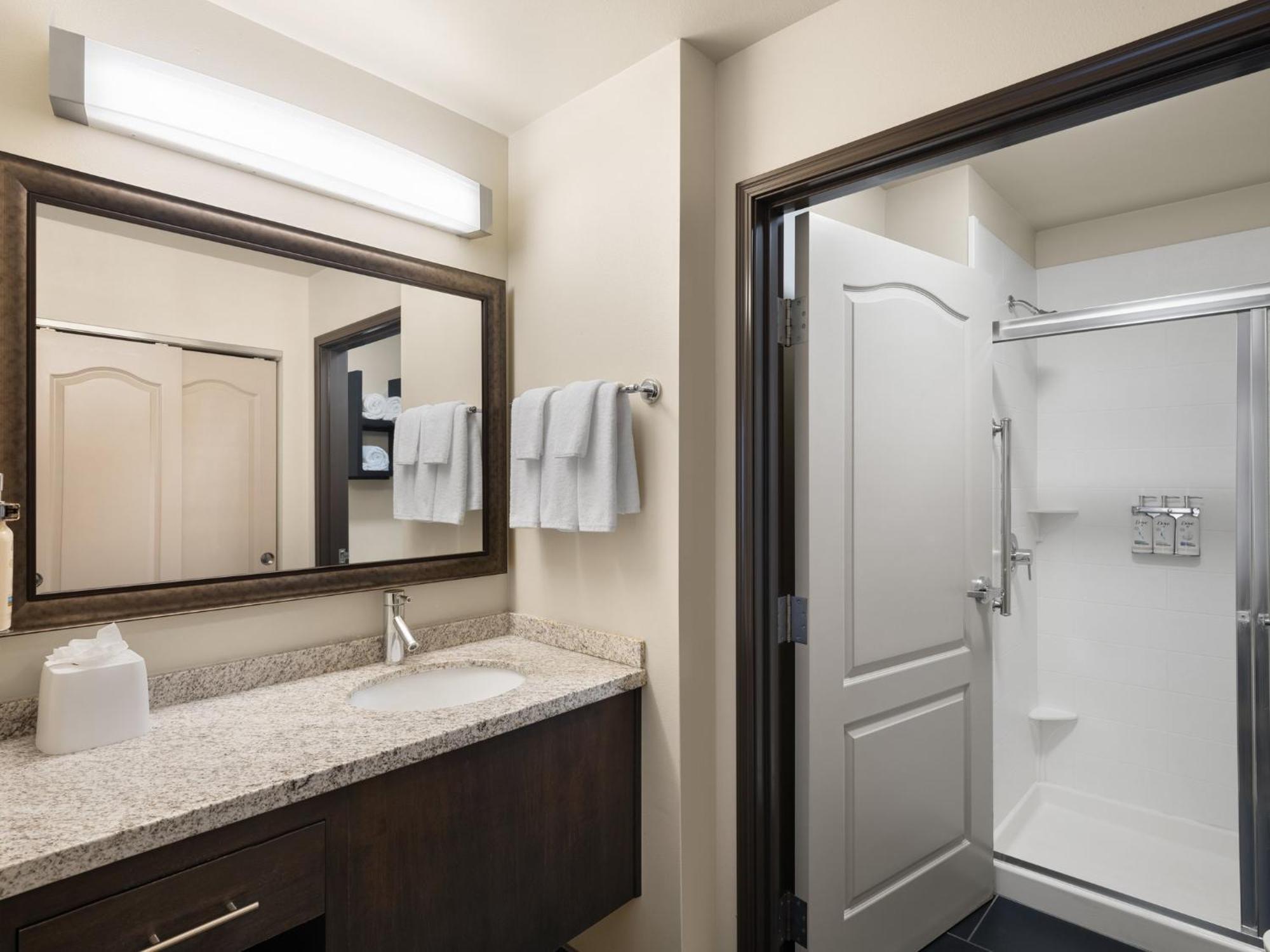 Staybridge Suites Midvale By Ihg Exterior foto